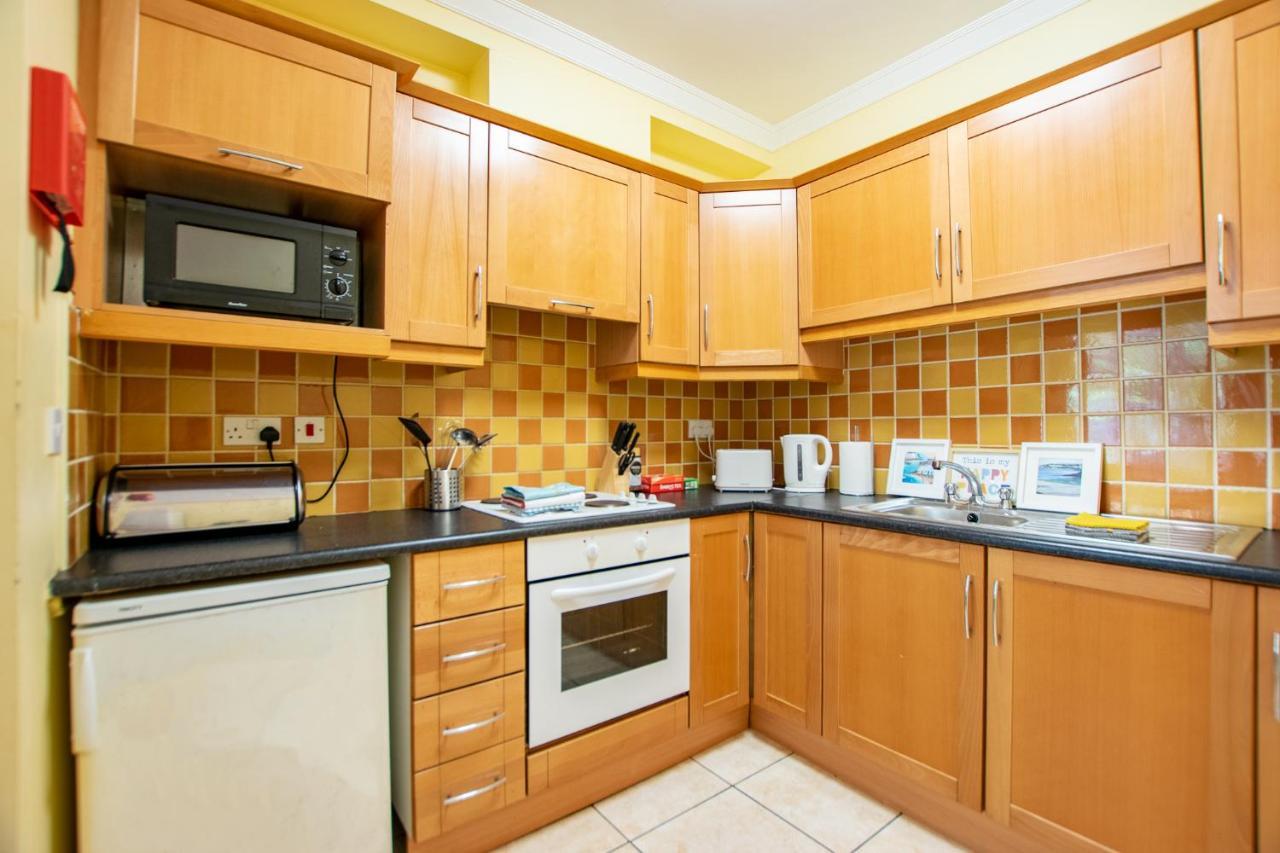 126 - Gort Na Coiribe 4 Bedroom Duplex, By Shortstays Galway Exterior foto