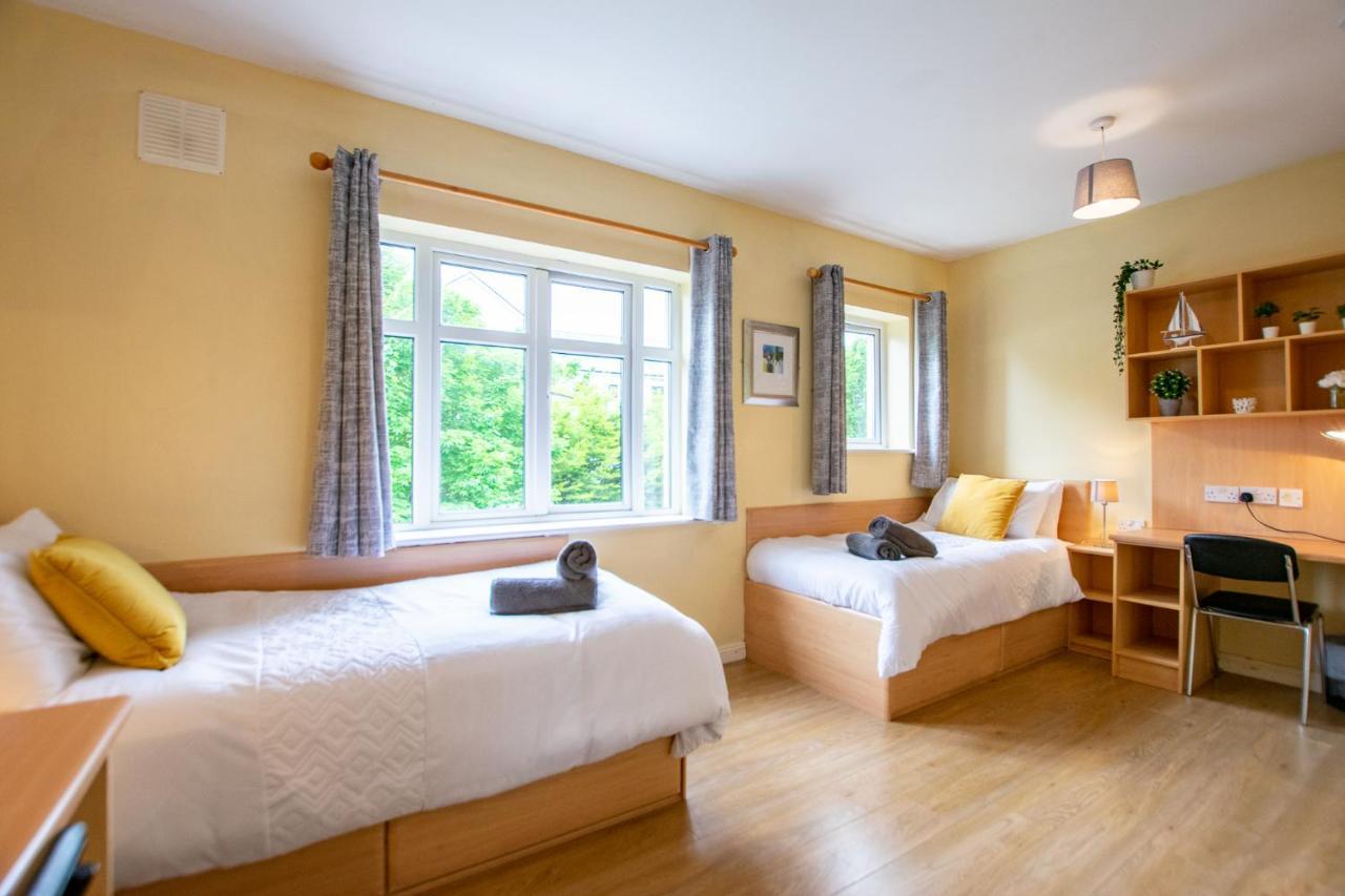 126 - Gort Na Coiribe 4 Bedroom Duplex, By Shortstays Galway Exterior foto